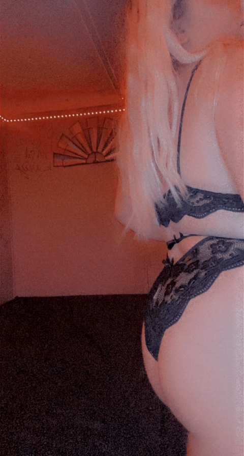 View babyblossuhm OnlyFans videos and photos for free 

 picture 2