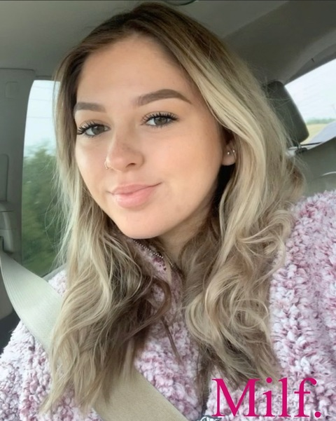 babygirl-21 (Babygirl) OnlyFans Leaked Videos and Pictures 

 picture 2
