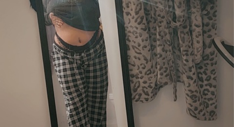 @babygirlmama2021 leak Onlyfans photos free 

 picture 2