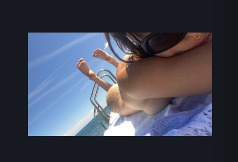 babygurl42000 (Babygurl42000) OnlyFans Leaked Content 

 picture 2