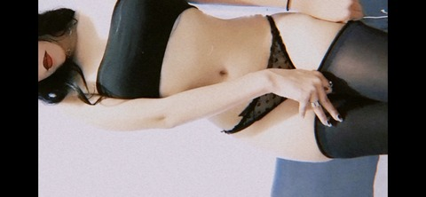 babylilith010 OnlyFans Leak (37 Photos and 3 Videos) 

 picture 2