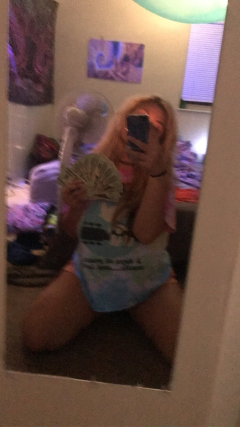 babyt95278662 OnlyFans Leaks 

 picture 2