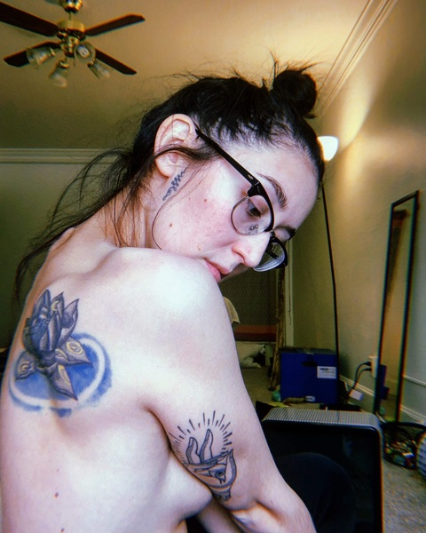 View opal (babyxcutxthroatt) OnlyFans 445 Photos and 43 Videos leaked 

 picture 2