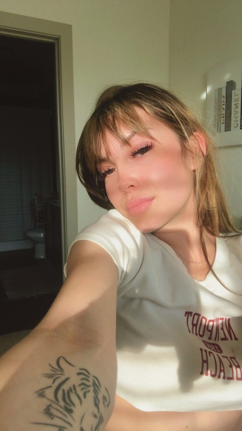 View babyxreyy (xoxo) OnlyFans 11 Photos and 0 Videos for free 

 picture 2