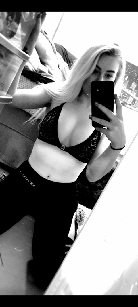 View babyyblondie (Babyy) OnlyFans 127 Photos and 90 Videos gallery 

 picture 2