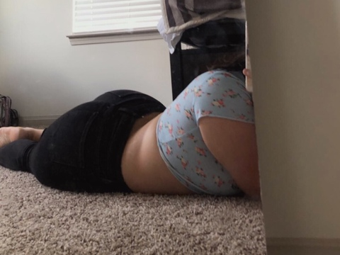 babyydanielle OnlyFans Leak (0 Photos and 0 Videos) 

 picture 2