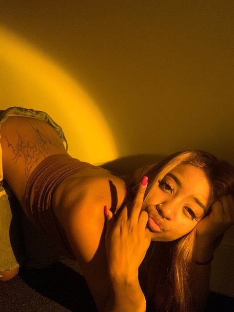 Download babyyxxsosaa OnlyFans content for free 

 picture 2