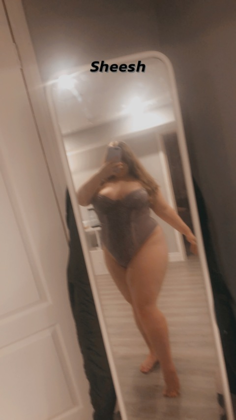 badbabybunnii OnlyFans Leak 

 picture 2