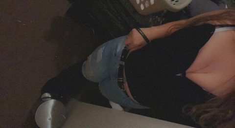 Onlyfans leaks badbitchlee 

 picture 2