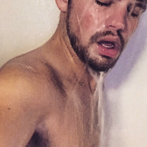 View badboieweezy OnlyFans videos and photos for free 

 picture 2