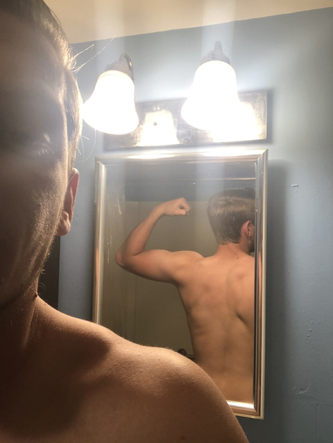 badboybri (BadGuyBri) OnlyFans Leaked Videos and Pictures 

 picture 2