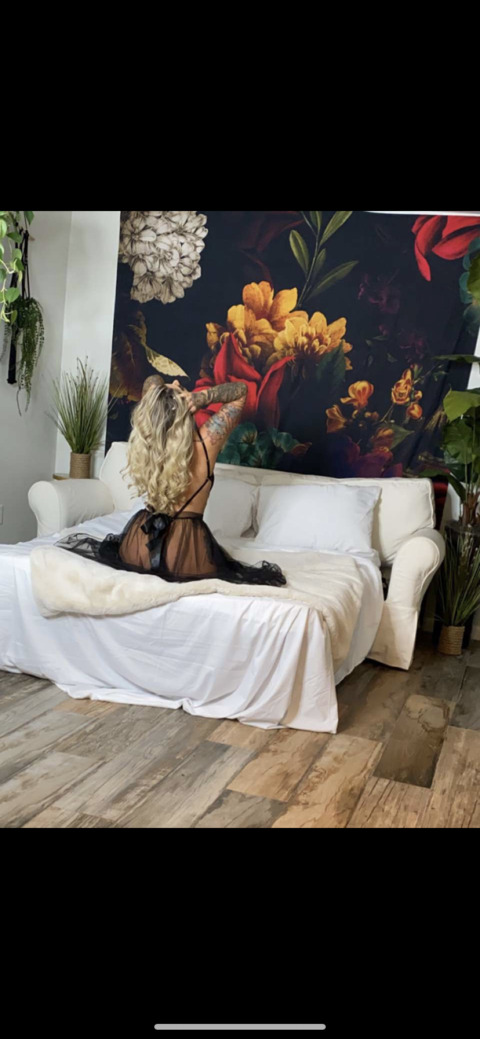 @badgalllxo leaks Onlyfans content for free 

 picture 2