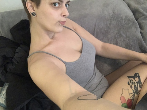 Download badgirl1993 OnlyFans content free 

 picture 2