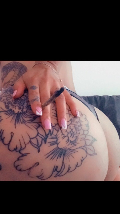 @badgirlhott leaks Onlyfans content for free 

 picture 2