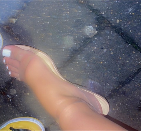 View Badiannabrat (badiannabrat.k) OnlyFans 15 Photos and 23 Videos leaked 

 picture 2