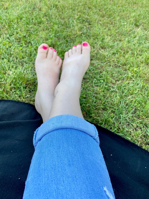 baileycourtney OnlyFans Leak (27 Photos and 2 Videos) 

 picture 2