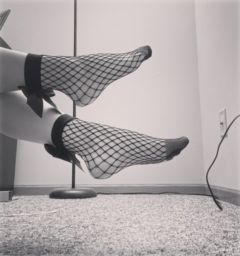 baileyjlovesfeet leaked gallery photo 2