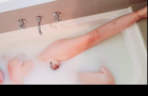 View bambiiblu3 (BambiiBlue💕) OnlyFans 7 Photos and 1 Videos for free 

 picture 2