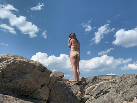 View bananataurus.store OnlyFans videos and photos for free 

 picture 2