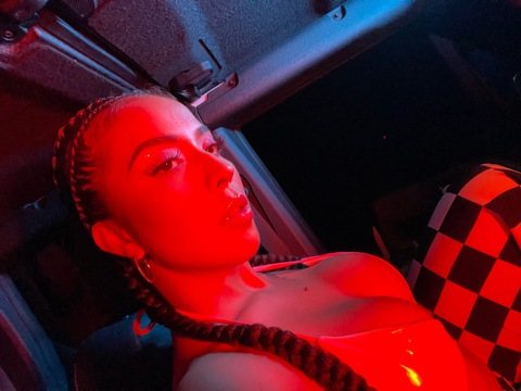 View BARBARELA (barbareelacbr) OnlyFans 14 Photos and 22 Videos leaks 

 picture 2