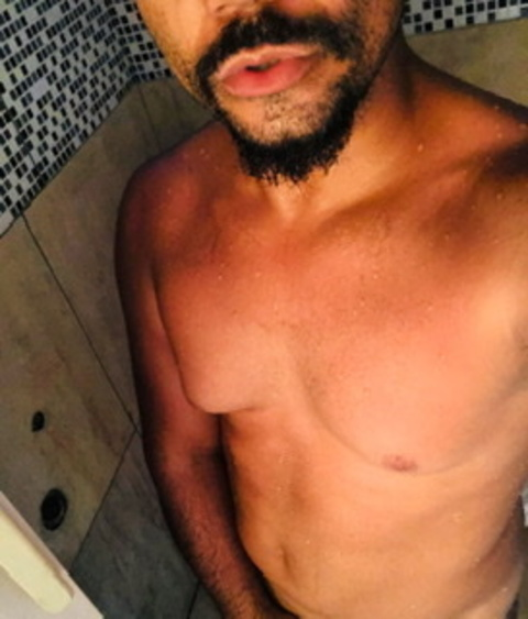 barbarela OnlyFans Leak (0 Photos and 0 Videos) 

 picture 2