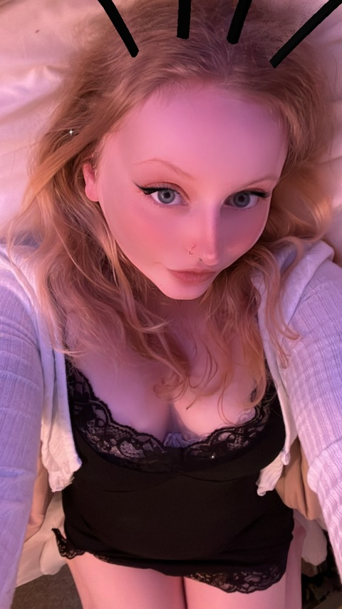 Download barbie_1808 OnlyFans content free 

 picture 2