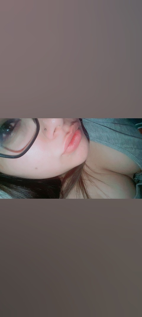 View barby92 OnlyFans content for free 

 picture 2