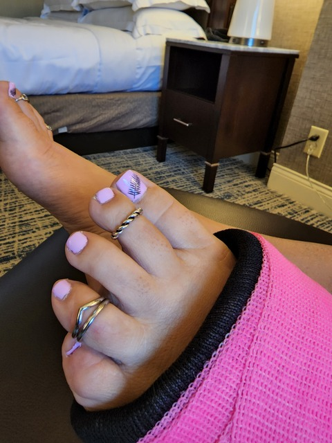 barefootcab187 OnlyFans Leaks 

 picture 2