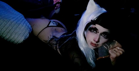 View battyspooks OnlyFans content for free 

 picture 2