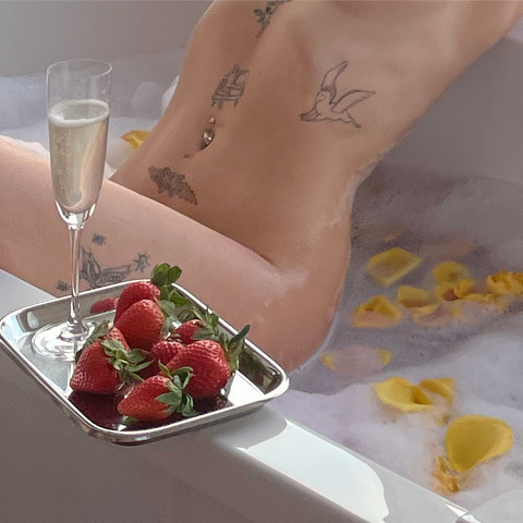 View bbbunny666 (𝒜𝓁ℯ𝓍𝒾𝓈 𝒥𝒶𝓃ℯ) OnlyFans 192 Photos and 60 Videos leaks 

 picture 2