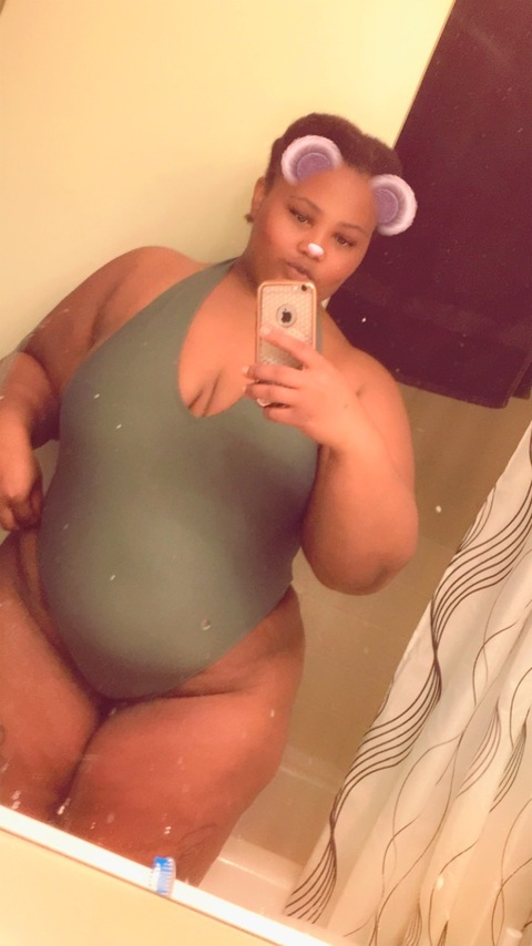 bbwcamrycaramel OnlyFans Leaks 

 picture 2