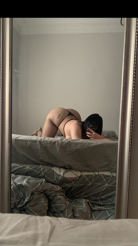 Onlyfans free content bby.lauura 

 picture 2