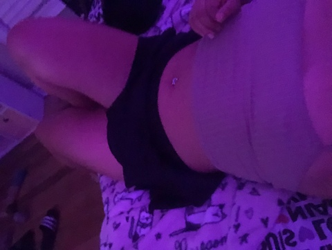 View bbyallisxn OnlyFans content for free 

 picture 2