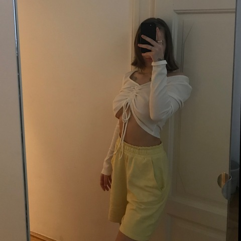 bbyb00bella OnlyFans Leaked 

 picture 2