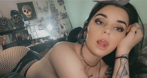 bbybbillaa OnlyFans Leak (43 Photos and 48 Videos) 

 picture 2