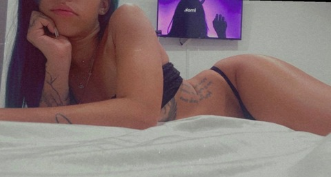 View bbybnzzzz OnlyFans content for free 

 picture 2