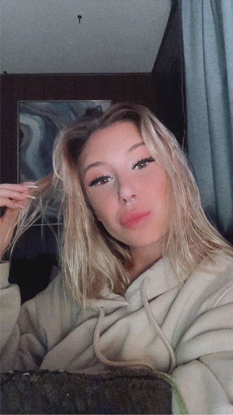 View BbyGirlK (bbygirlk143) OnlyFans 53 Photos and 33 Videos for free 

 picture 2