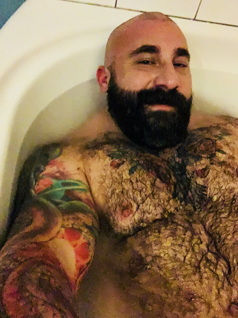 @beartony79 leaks Onlyfans gallery for free 

 picture 2