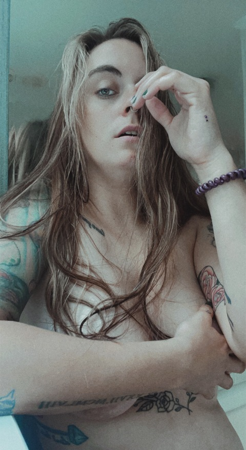 Download becausevictoria OnlyFans content for free 

 picture 2