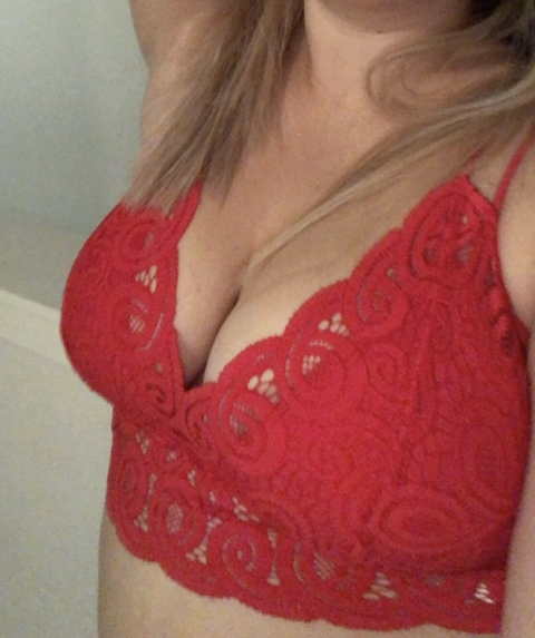 View beckymarie OnlyFans content for free 

 picture 2