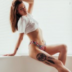 View bee_caney (Bee Caney) OnlyFans 5 Photos and 2 Videos leaks 

 picture 1