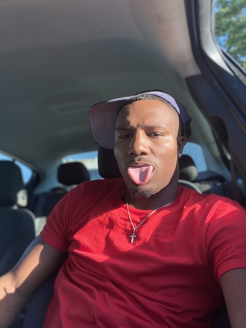 beeasybeezy OnlyFans Leaks (5 Photos and 2 Videos) 

 picture 2