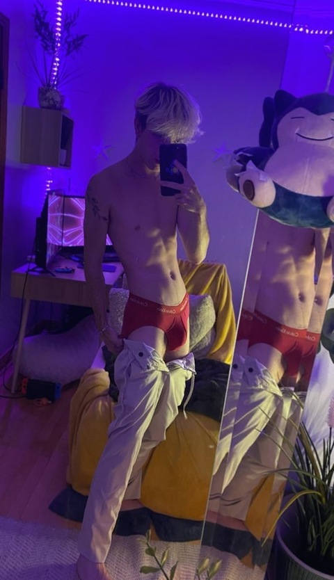 Onlyfans leaked beeheheheh 

 picture 2