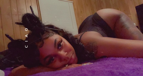 @beequeennicolee leaks Onlyfans gallery for free 

 picture 2