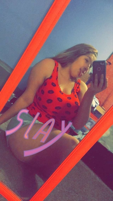 View bella102 (Big Ol’ Titties Bell) OnlyFans 27 Photos and 1 Videos leaked 

 picture 2
