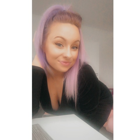 View bellableu7 (Bella) OnlyFans 14 Photos and 1 Videos leaks 

 picture 2