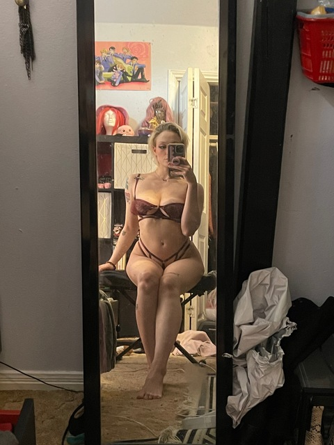bellaheartsyou OnlyFans Leaked Photos and Videos 

 picture 2