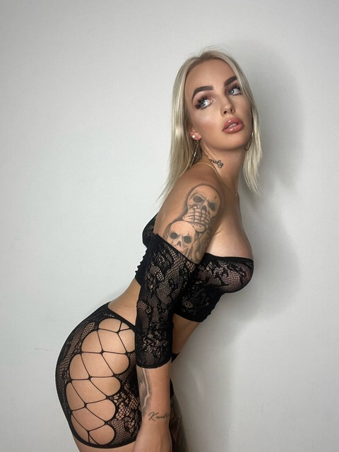 bellajanicefi (Bella Janice) free OnlyFans Leaked Content 

 picture 2