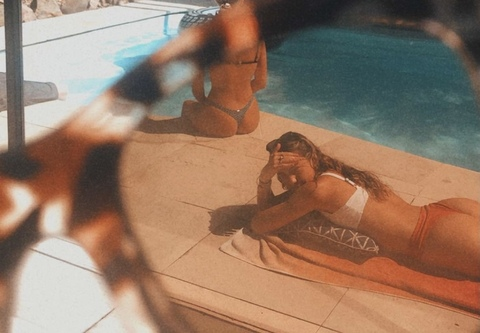 bellaxgracex OnlyFans Leaks (0 Photos and 0 Videos) 

 picture 2