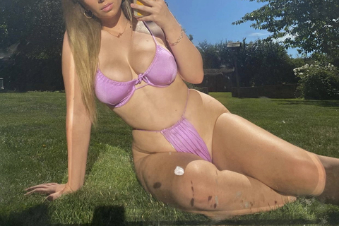 bellazara OnlyFans Leak 

 picture 2
